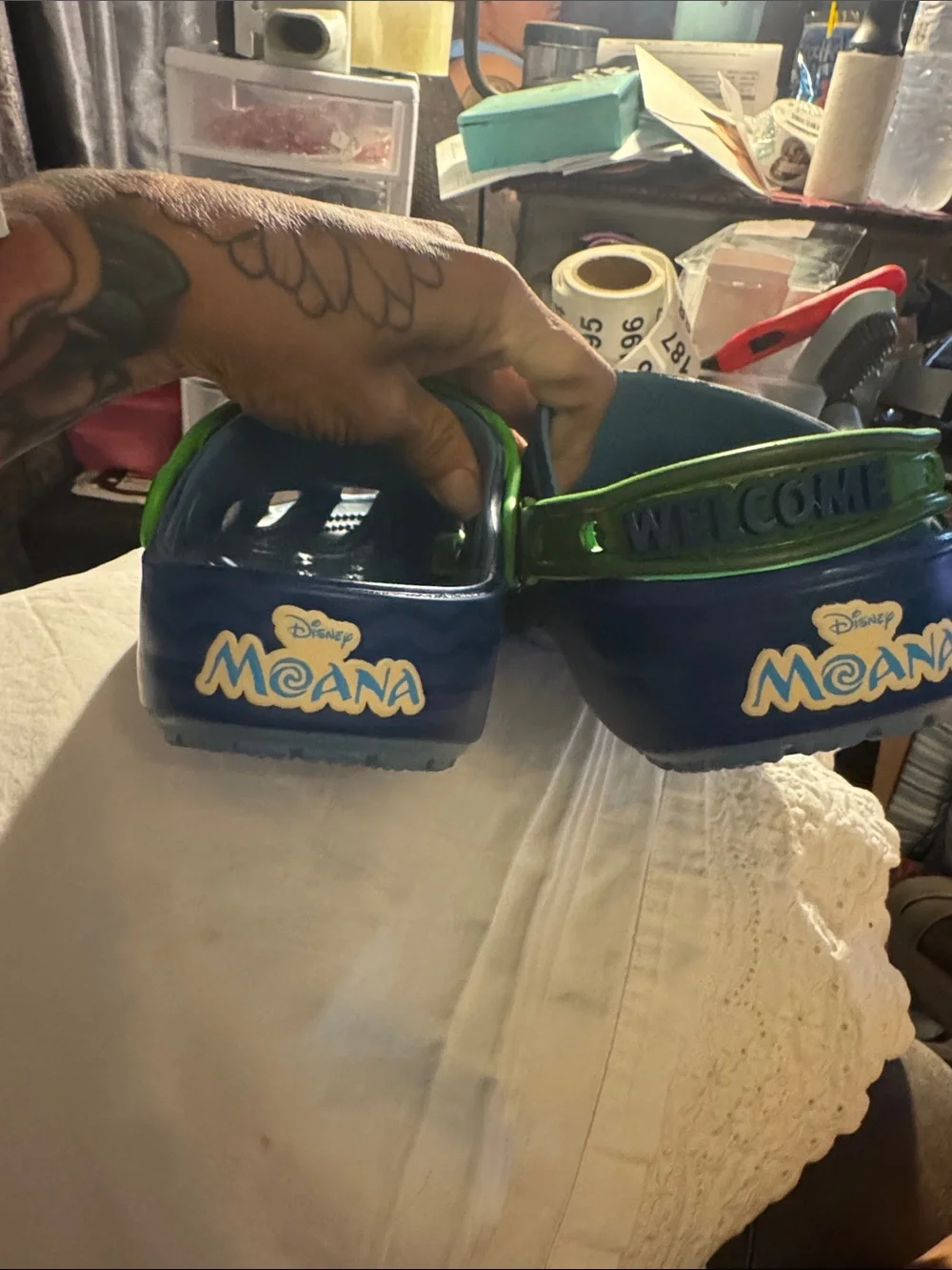 CROCS Kids Blue Clog Moana kids size 5